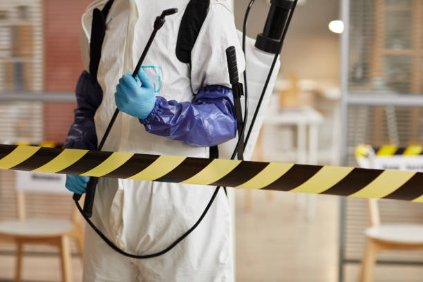 Professional Biohazard technician working in Falls City, OR